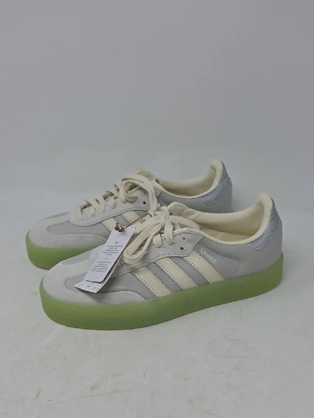 adidas Women's Sambae Platform Sneakers in Off-White and Light Green Sole Size 9 - Picture 1 of 6